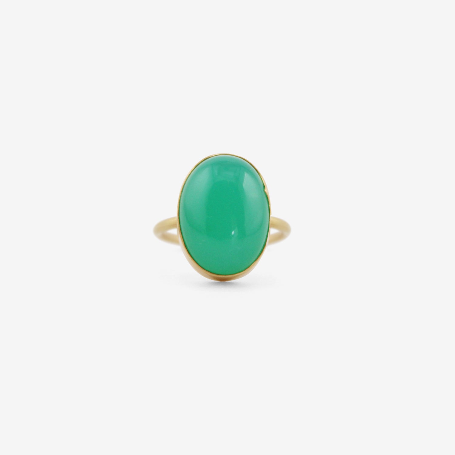 GABRIELLA KISS 18K & LARGE OVAL CHRYSOPRASE RING, 13.08CT