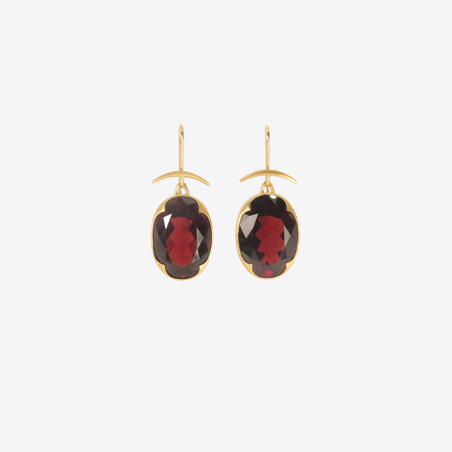 GABRIELLA KISS 18K & OVAL ALMANDINE GARNET EARRINGS, 27CT