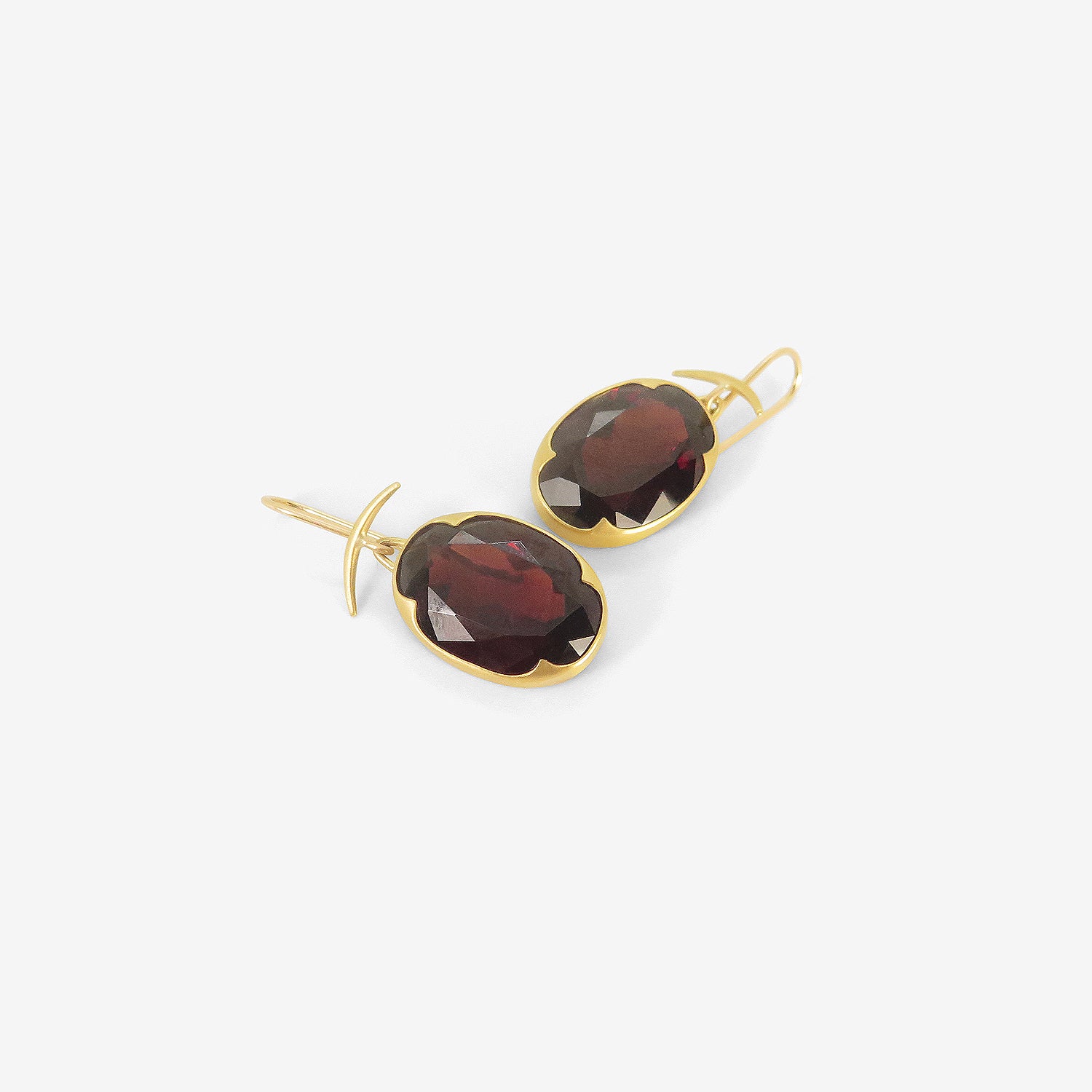 GABRIELLA KISS 18K & OVAL ALMANDINE GARNET EARRINGS, 27CT