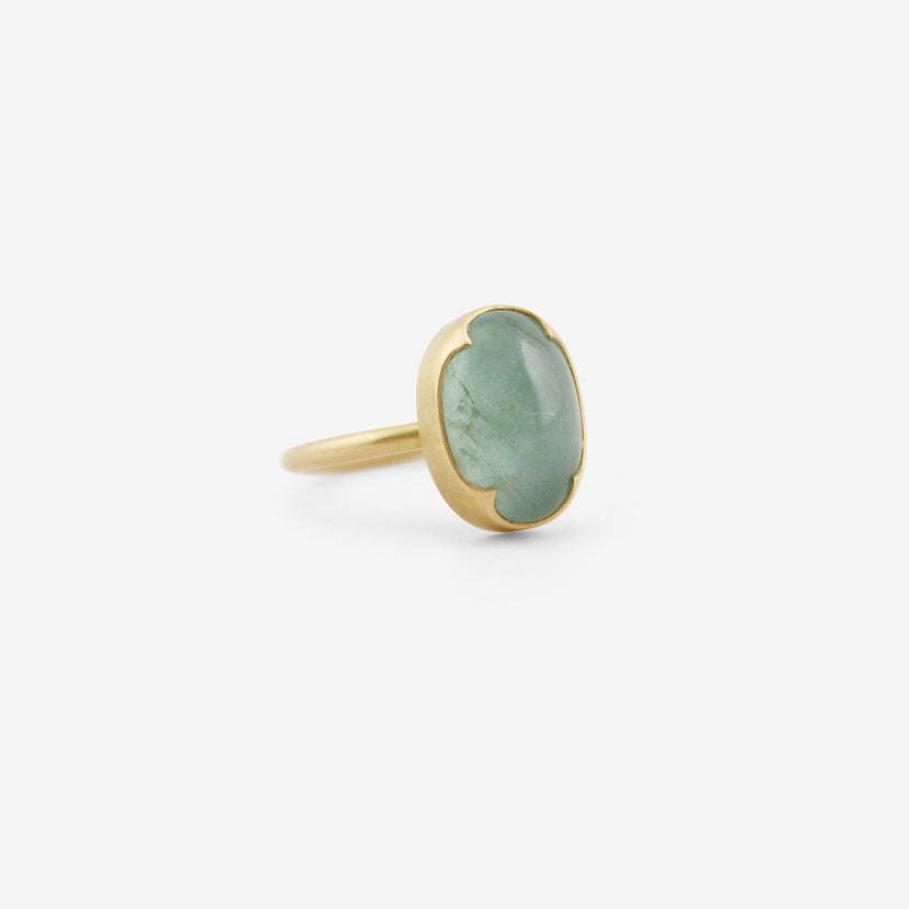 GABRIELLA KISS 18K & OVAL CABOCHON PALE COLOMBIAN EMERALD RING, 6.45CT