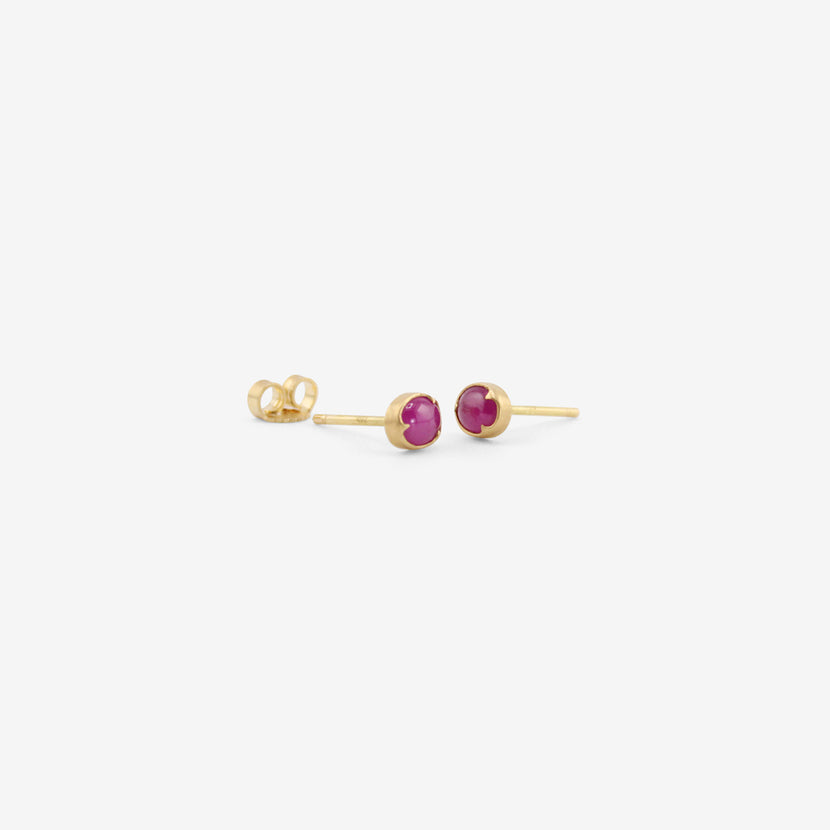 GABRIELLA KISS 18K & OVAL CABOCHON RUBY STUDS, .8CT
