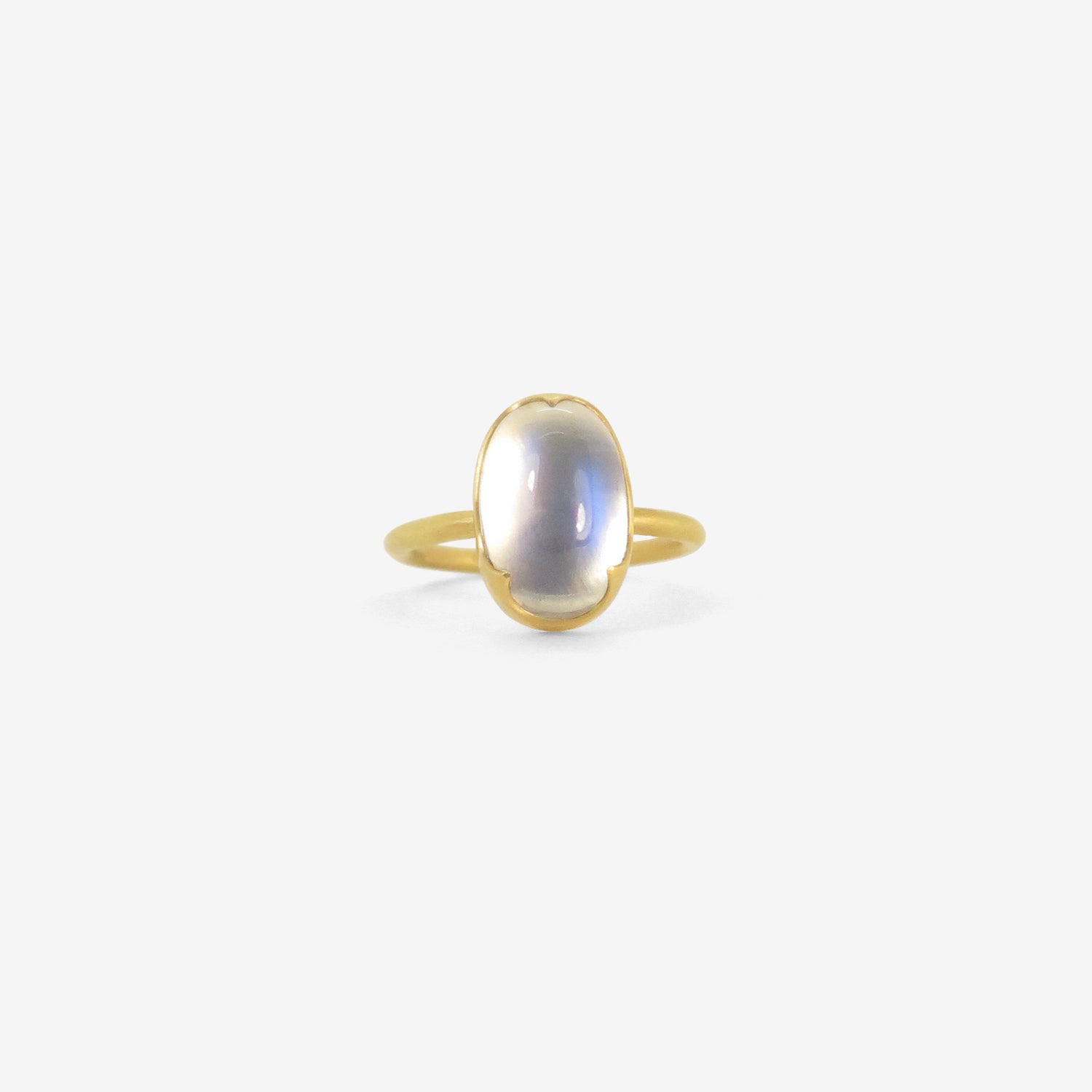 GABRIELLA KISS 18K & OVAL FINE MOONSTONE RING, 3.9CT