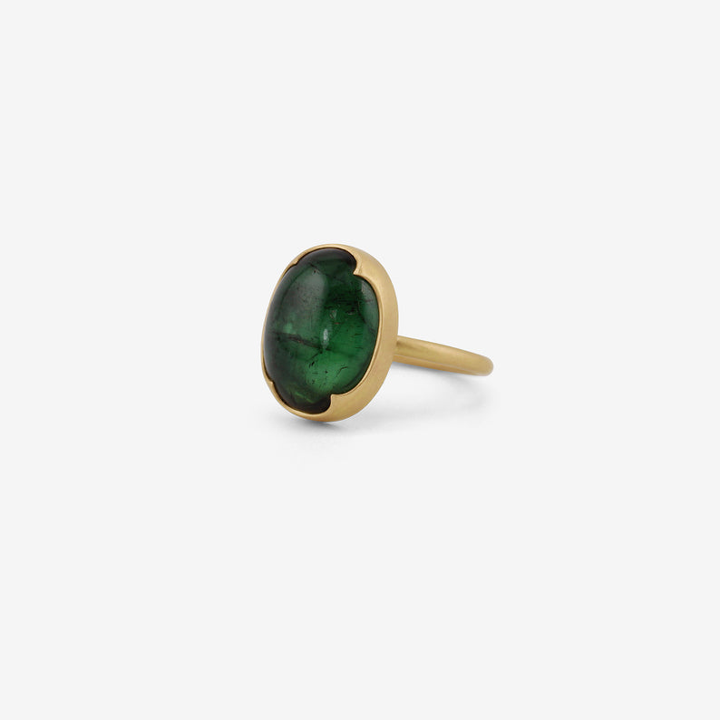 GABRIELLA KISS 18K & OVAL GREEN TOURMALINE RING, 8.2CT