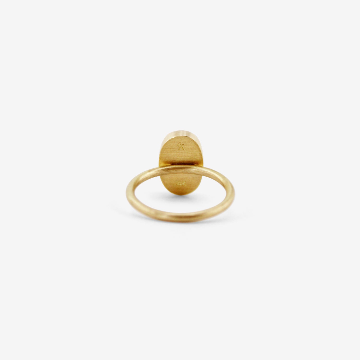 GABRIELLA KISS 18K & OVAL KYANITE RING, 4.61CT