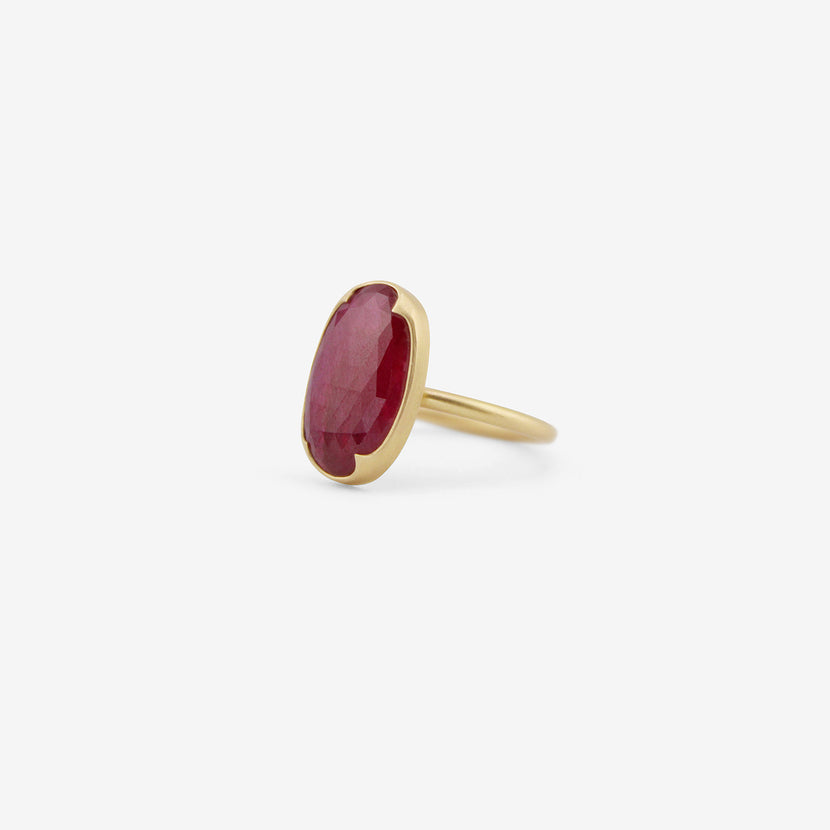 GABRIELLA KISS 18K & OVAL ROSE-CUT RUBY RING, 5.16CT