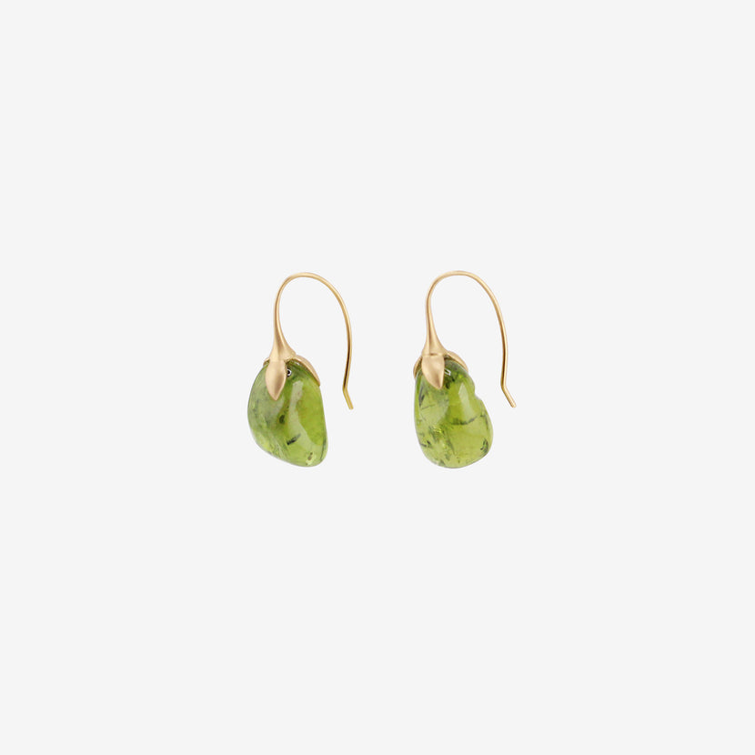 GABRIELLA KISS 18K & TUMBLED PERIDOT EGGPLANT EARRINGS