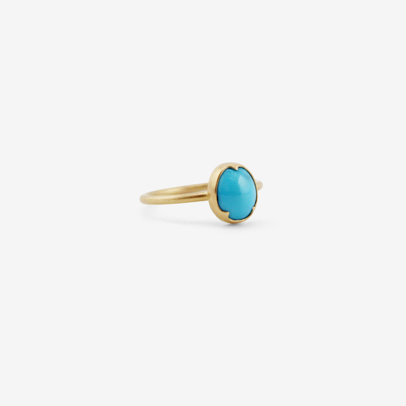 GABRIELLA KISS 18K & SMALL OVAL PERSIAN TURQUOISE RING, 1.73CT