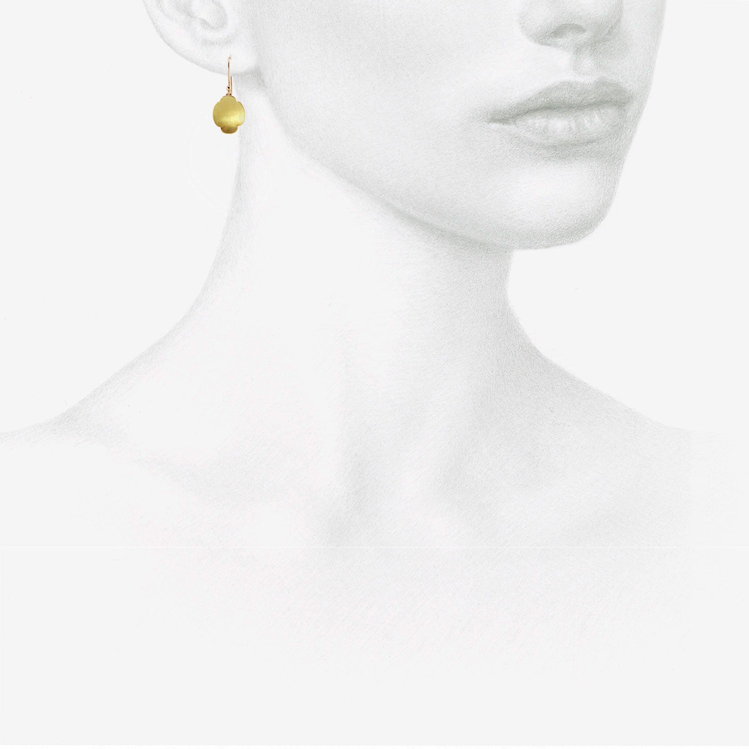 GABRIELLA KISS 18K SMALL OVAL HAMMERED SCALLOP EARRINGS