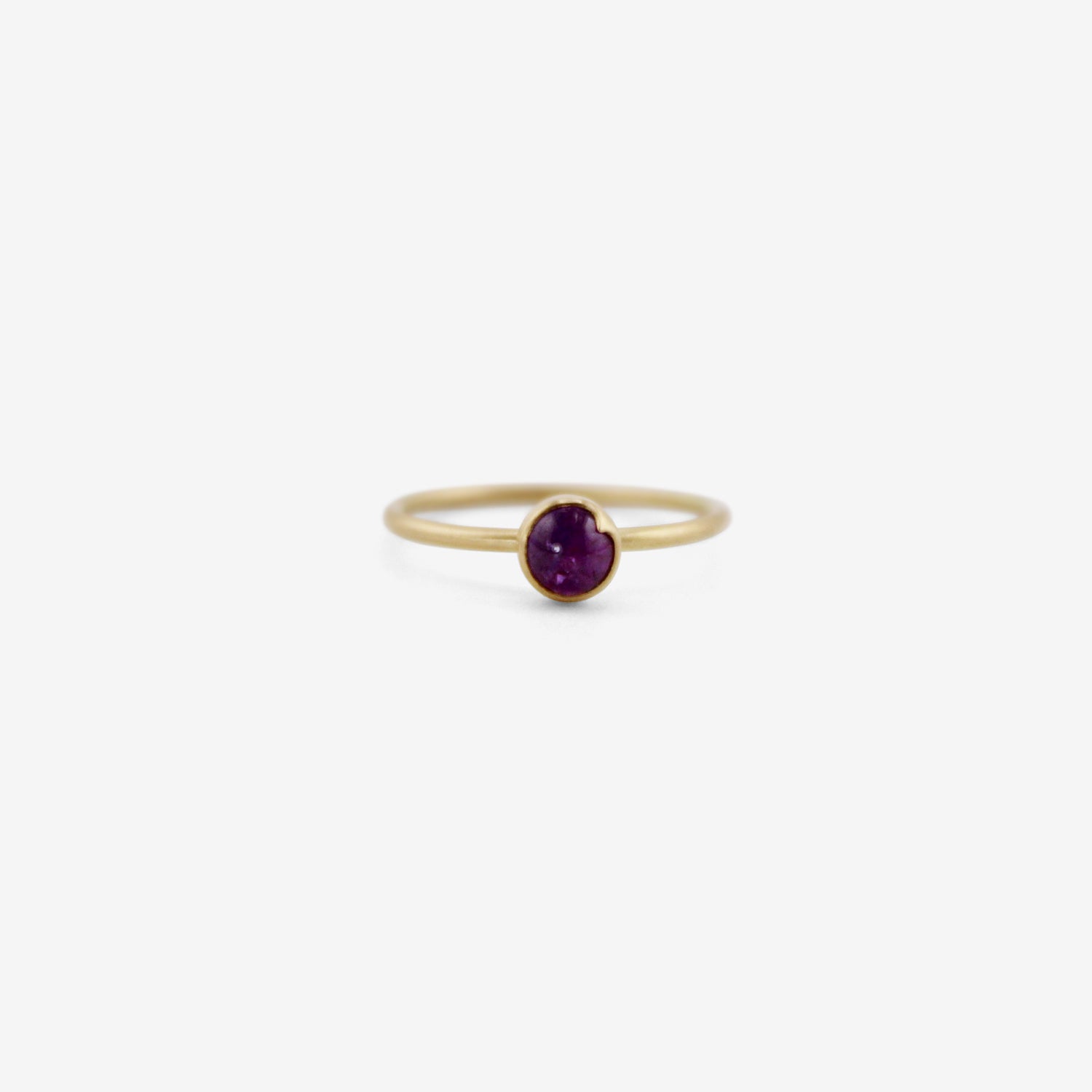 GABRIELLA KISS 18K & SMALL ROUND CABOCHON PINK SAPPHIRE RING, .61CT