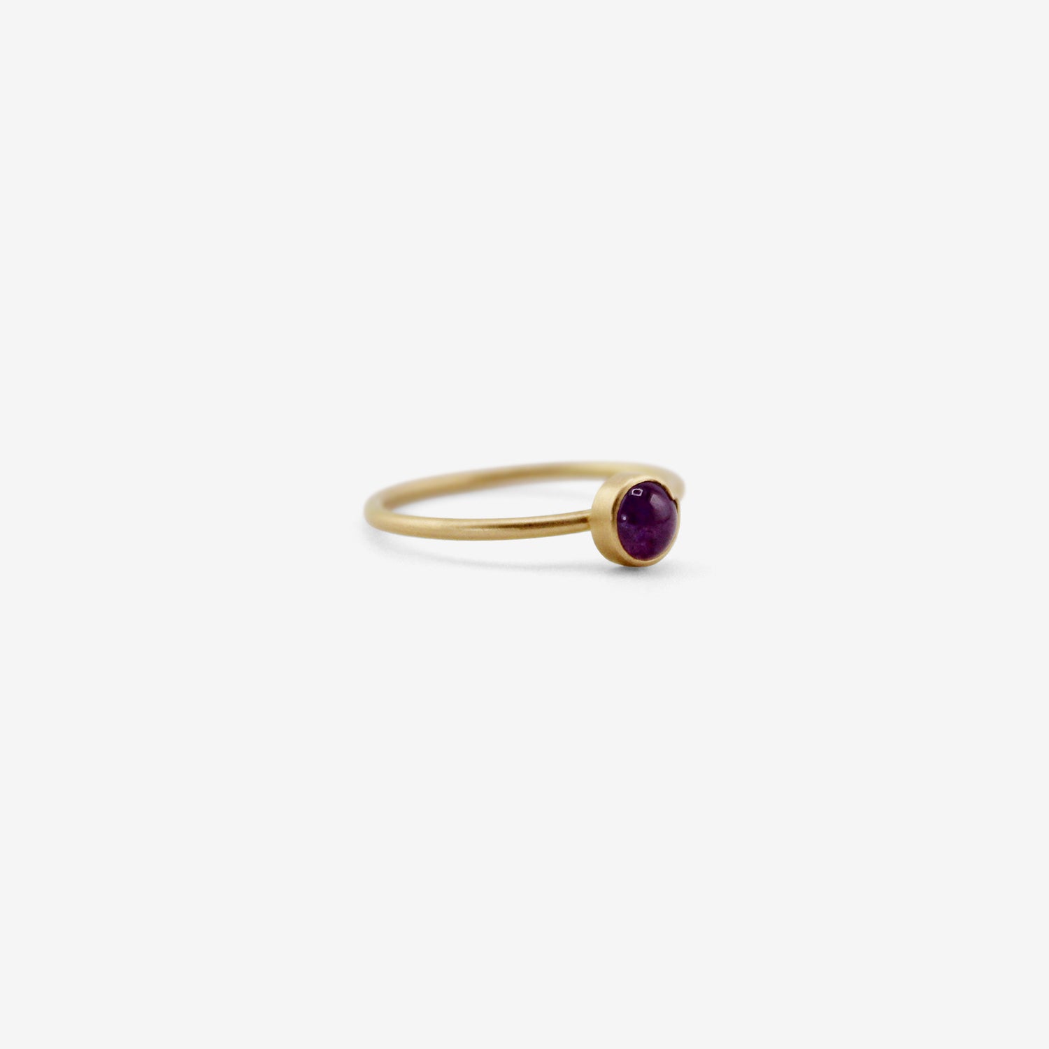 GABRIELLA KISS 18K & SMALL ROUND CABOCHON PINK SAPPHIRE RING, .61CT