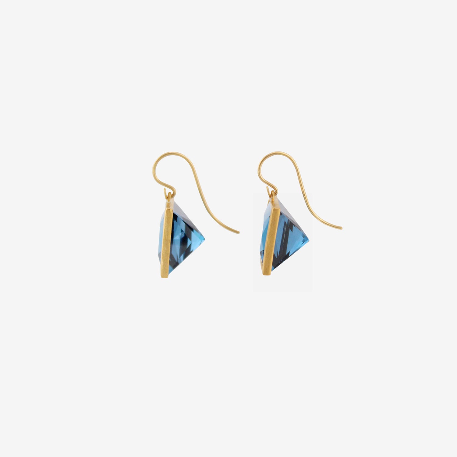 LOLA BROOKS 22K & LARGE SQUARE LONDON BLUE TOPAZ DROP EARRINGS, 38.4CT
