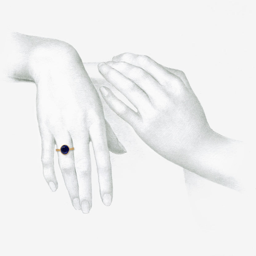 LOLA BROOKS 18K & BLUE SAPPHIRE SEQUIN RING, 1.47CT