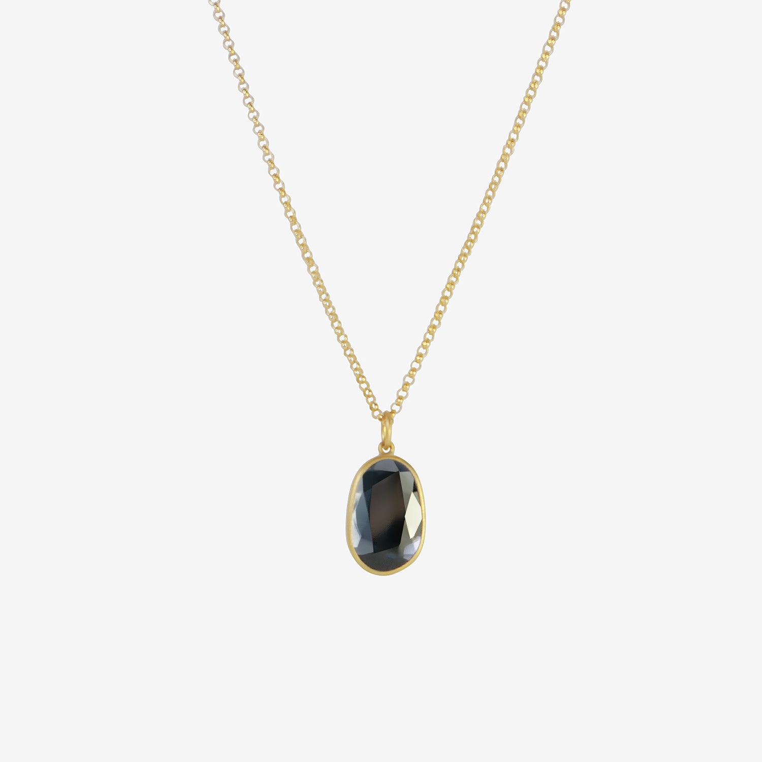 LOLA BROOKS 18K & BLUE SPINEL SEQUIN PEBBLE PENDANT, 4.44CT