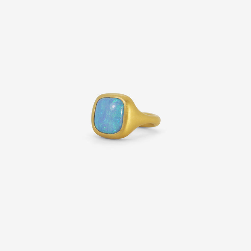 LOLA BROOKS 22K & BOULDER OPAL CAST RING, 7CT