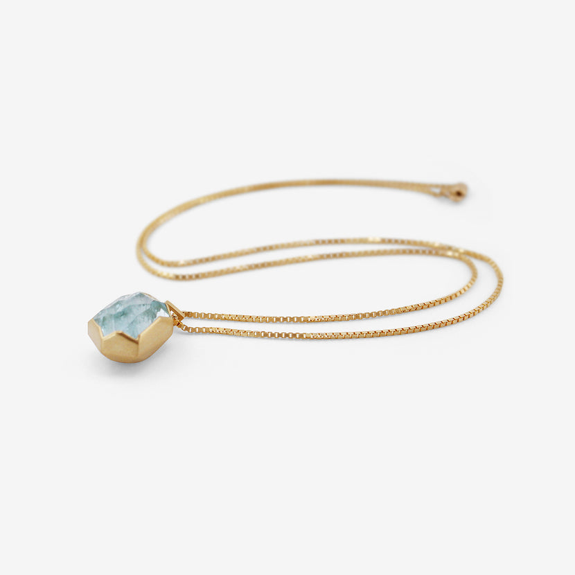 LOLA BROOKS 18K & CHUNKY FACETED AQUAMARINE CRYSTAL NECKLACE, 11.32CT