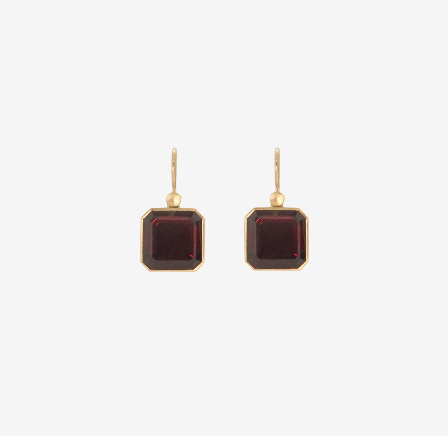 LOLA BROOKS 18K & GARNET CUBE DROP EARRINGS, 13.22CT