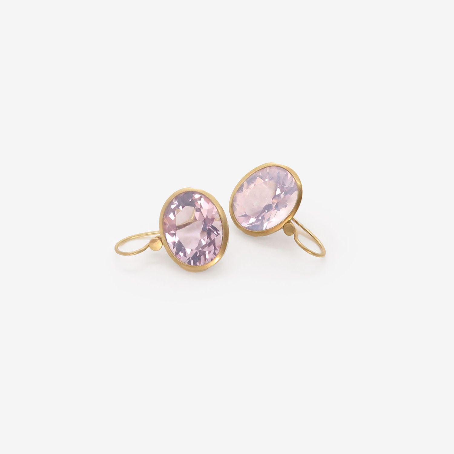 LOLA BROOKS 18K & OVAL LILAC AMETHYST EARRINGS, 21.98CT