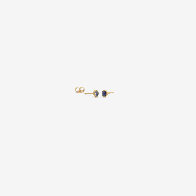 LOLA BROOKS 18K & ROUND DEEP BLUE SAPPHIRE STUDS, .46CT
