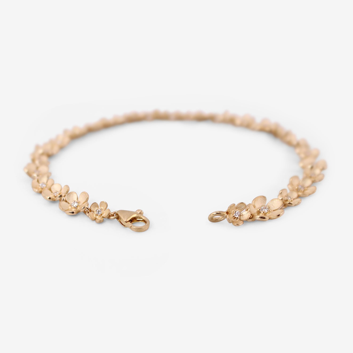 NICOLE LANDAW 14K & DIAMOND FLOWER BRACELET, .42CT