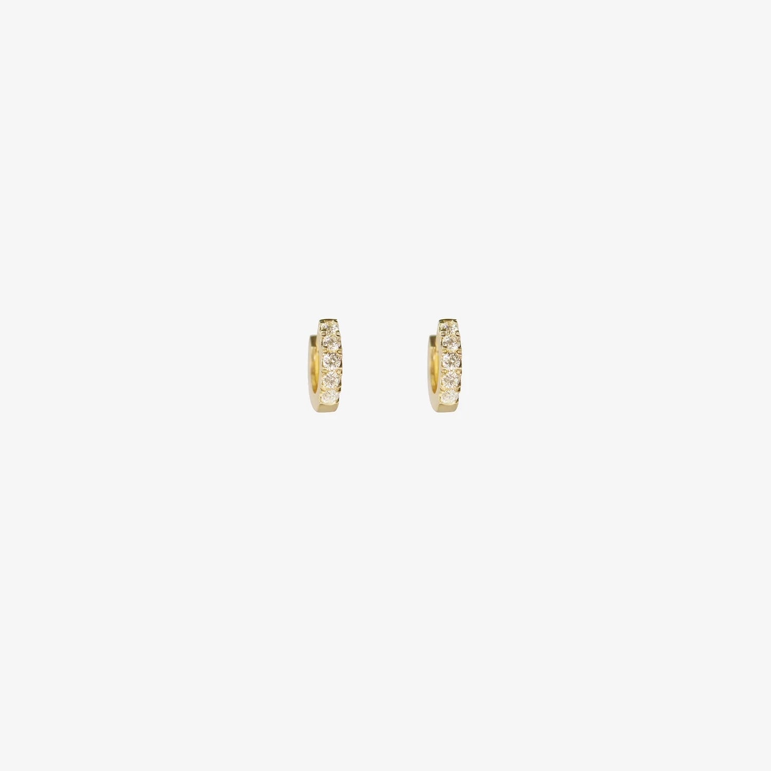 NICOLE LANDAW 14K & DIAMOND PAVÉ SMALL HUGGIE HOOPS