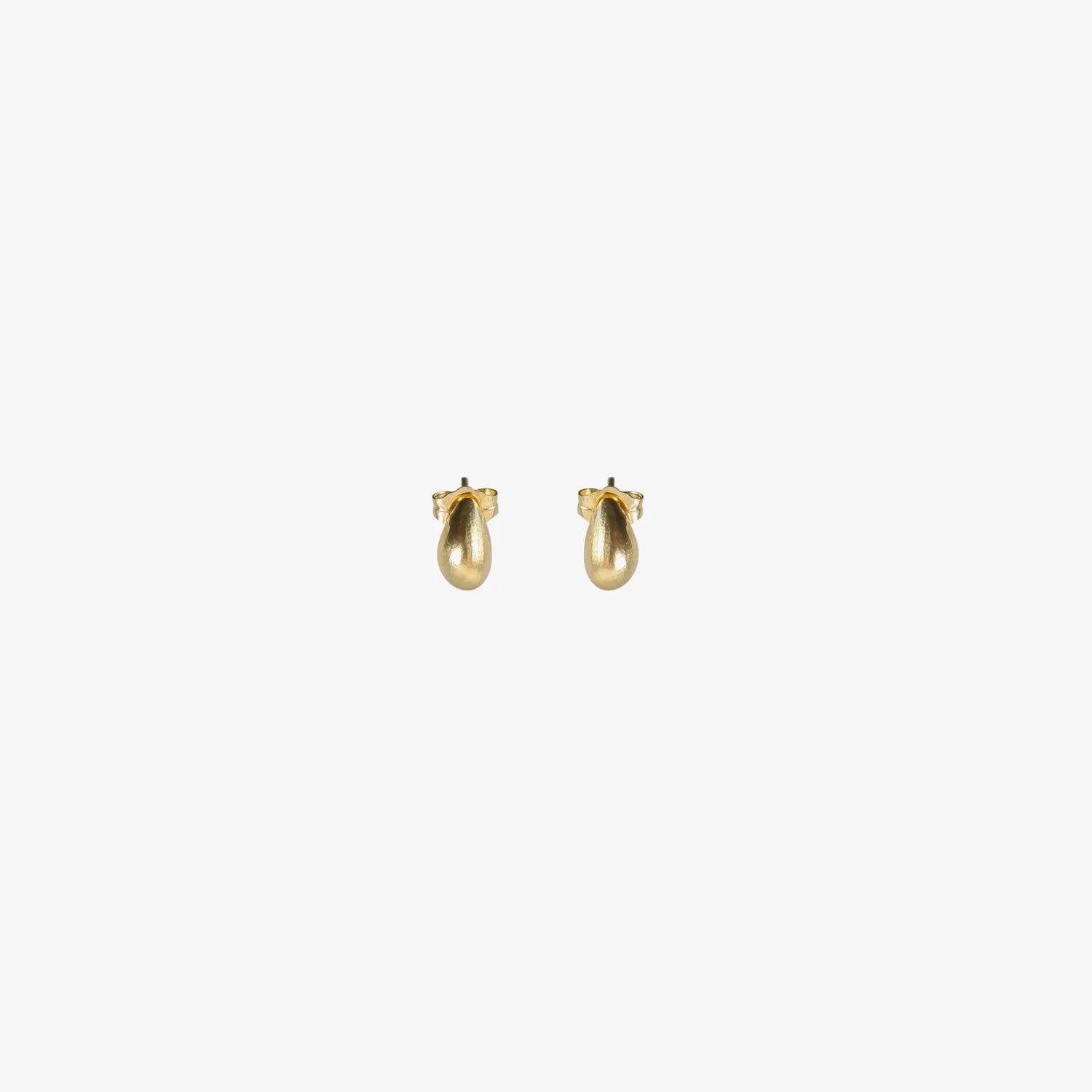 NICOLE LANDAW 14K SMALL TEARDROP HEWN EARRINGS ON POSTS