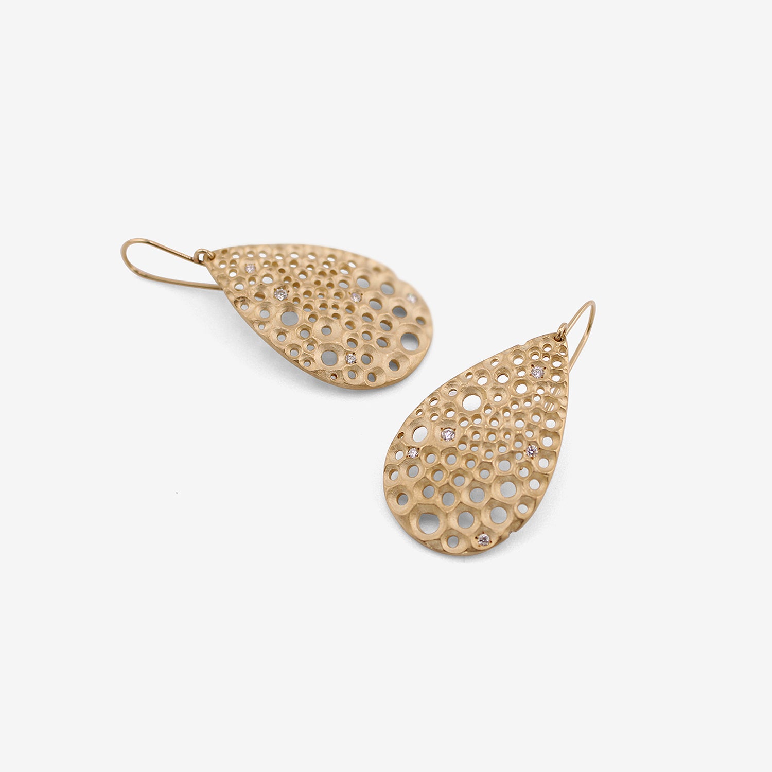 NICOLE LANDAW 14K FRENCH LACE TEARDROP EARRINGS WITH DIAMONDS, .11CT
