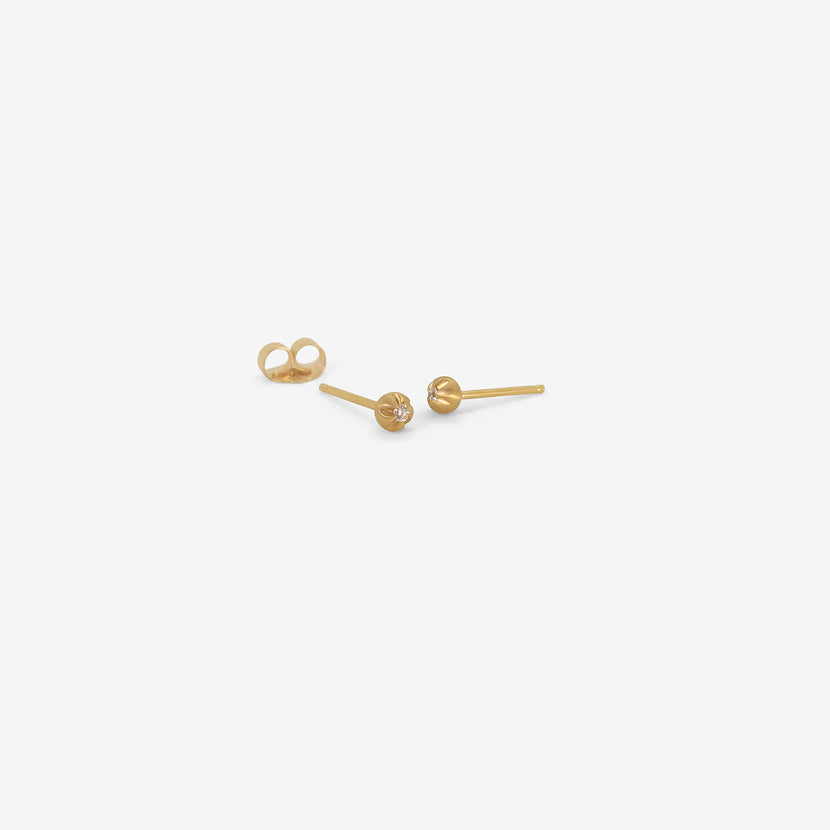 NICOLE LANDAW 14K YELLOW GOLD & DIAMOND MEDIUM BLOSSOM STUDS