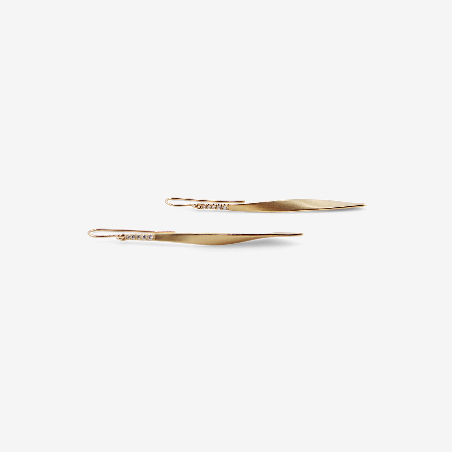 NICOLE LANDAW 14K SAIL DROP EARRINGS WITH DIAMOND PAVÉ, .13CT