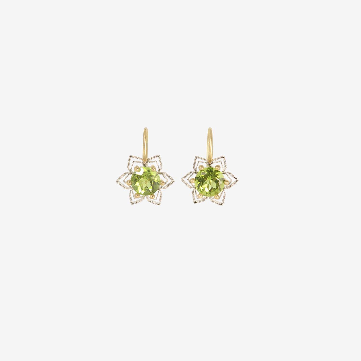 NIKOLLE RADI 18K & PLATINUM LACY FLOWER EARRINGS WITH ROUND PERIDOT