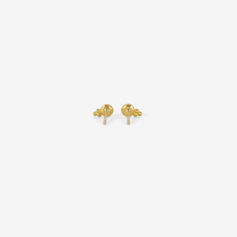 PROUNIS 22K SMALL LENTIL-SHAPED BULLA STUDS WITH DIAMONDS