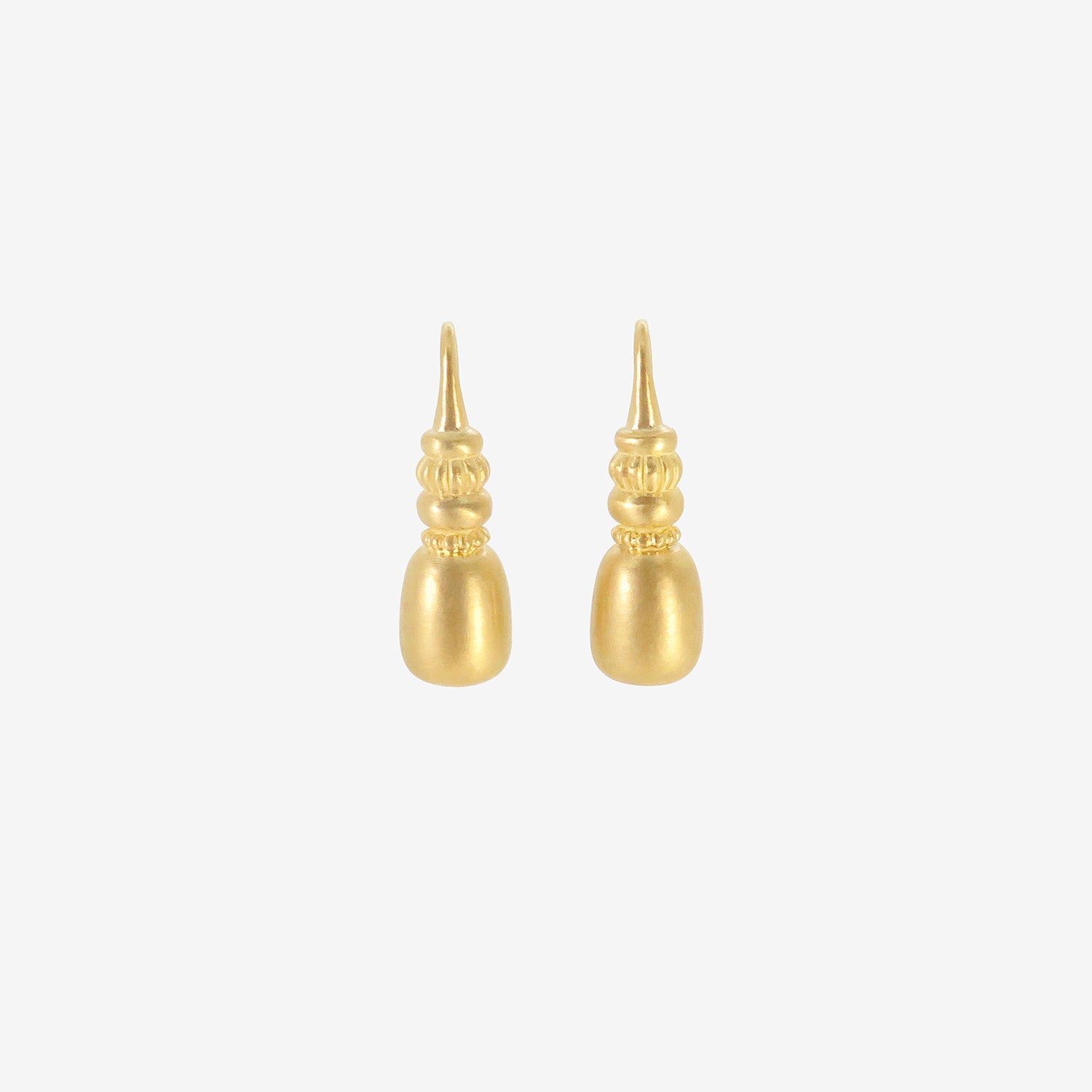 PROUNIS 22K LINEA EARRINGS