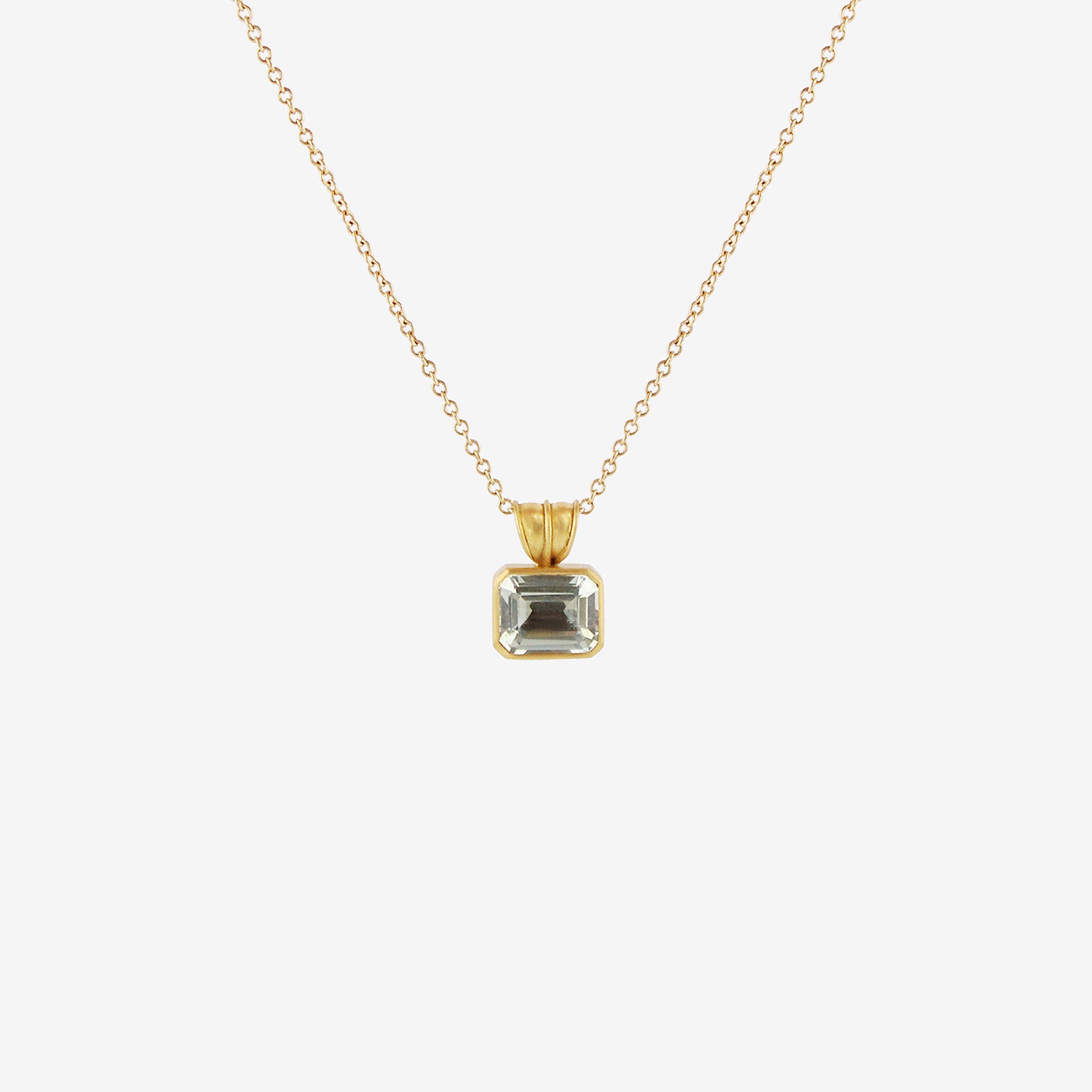 PROUNIS 22K & GREEN BERYL BABY BLOCK PENDANT