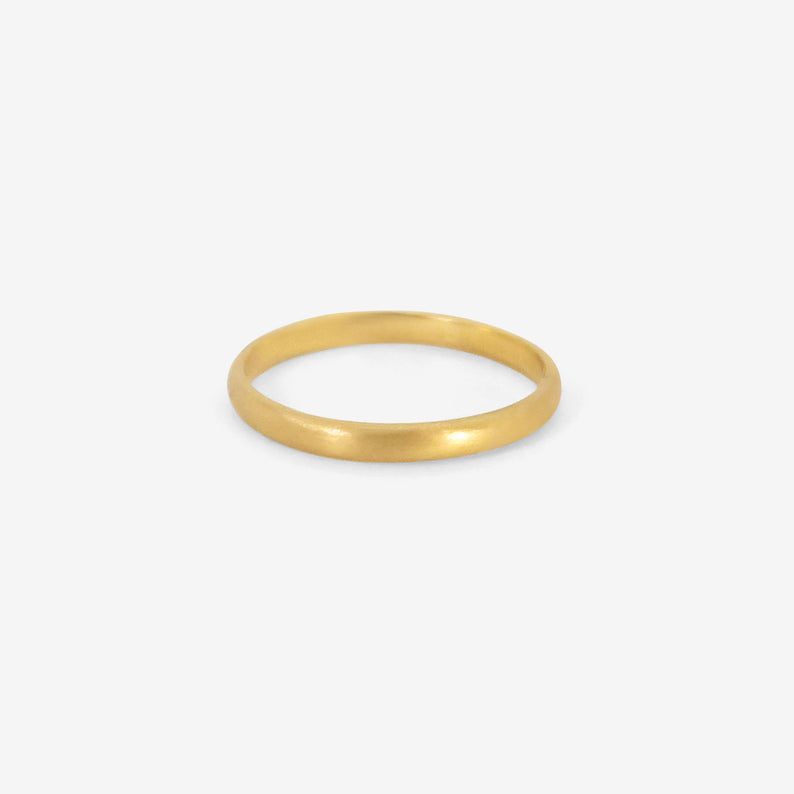 ROSANNE PUGLIESE 22K GOLD BAND