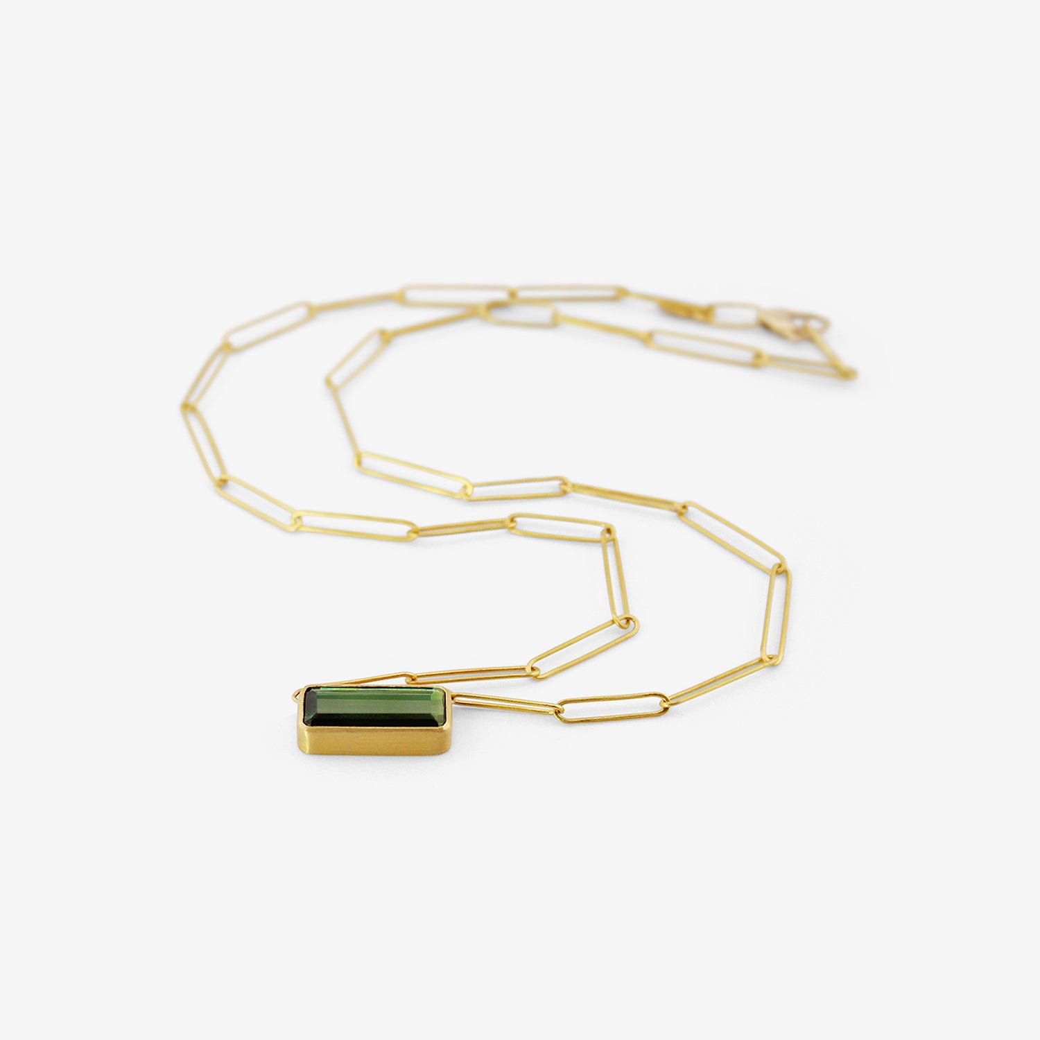 ROSANNE PUGLIESE 22K & GREEN TOURMALINE BAR NECKLACE WITH PAPERCLIP LINK CHAIN