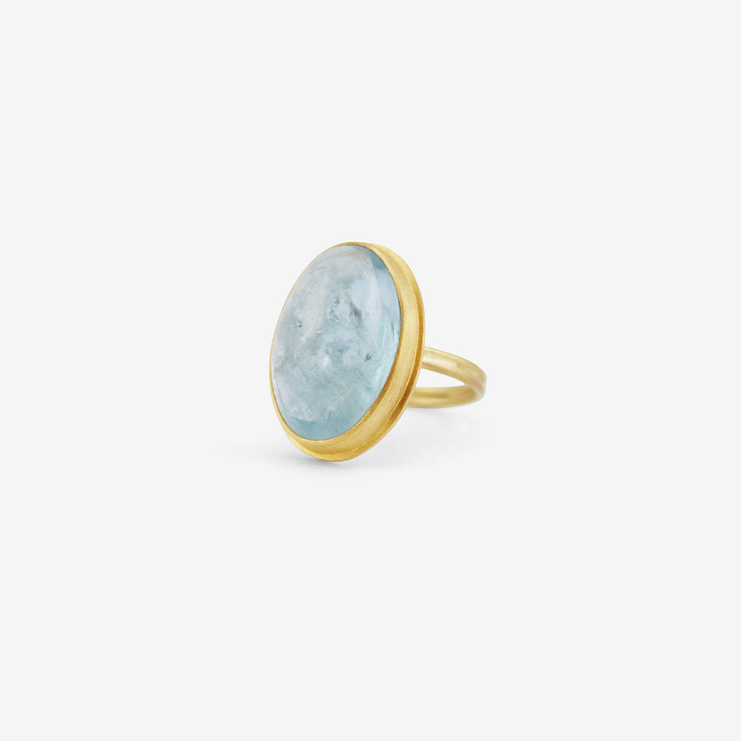 ROSANNE PUGLIESE 22K & OVAL CABOCHON AQUAMARINE RING, 13.5CT