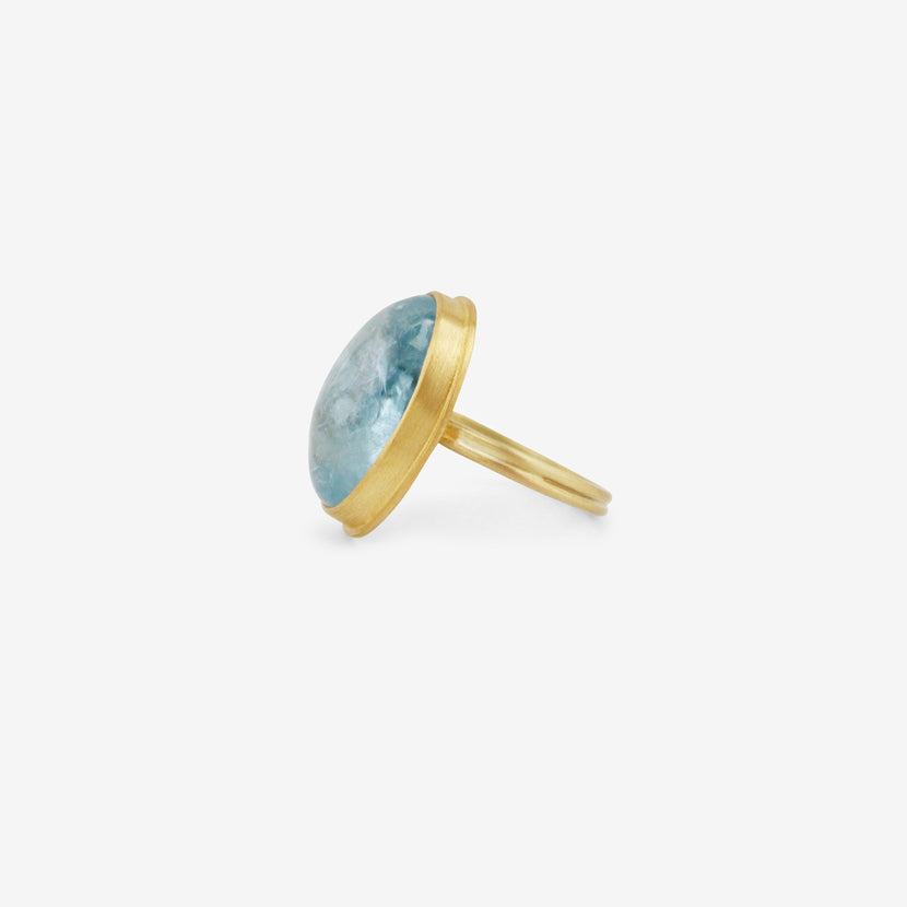 ROSANNE PUGLIESE 22K & OVAL CABOCHON AQUAMARINE RING, 13.5CT