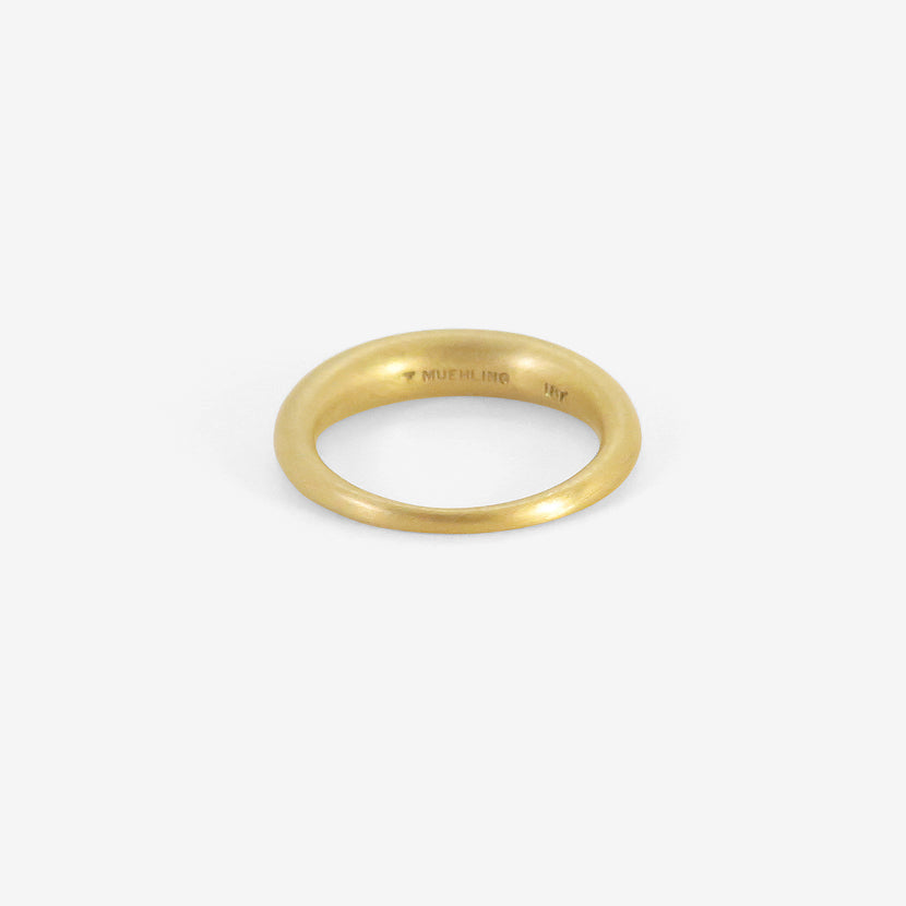 TED MUEHLING 18K YELLOW GOLD RING, SIZE 6 1/2