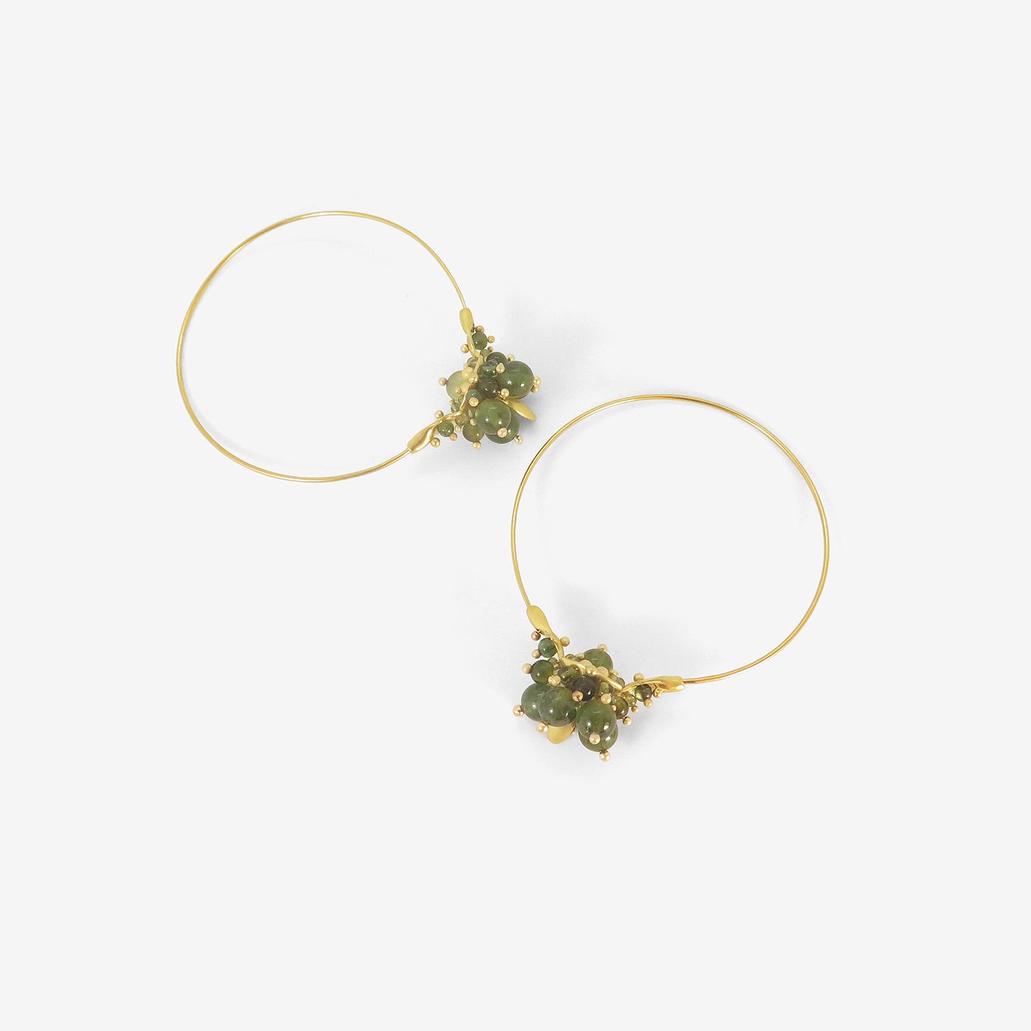 TED MUEHLING 18K & GREEN TOURMALINE MEDIUM HOOP CLUSTERS