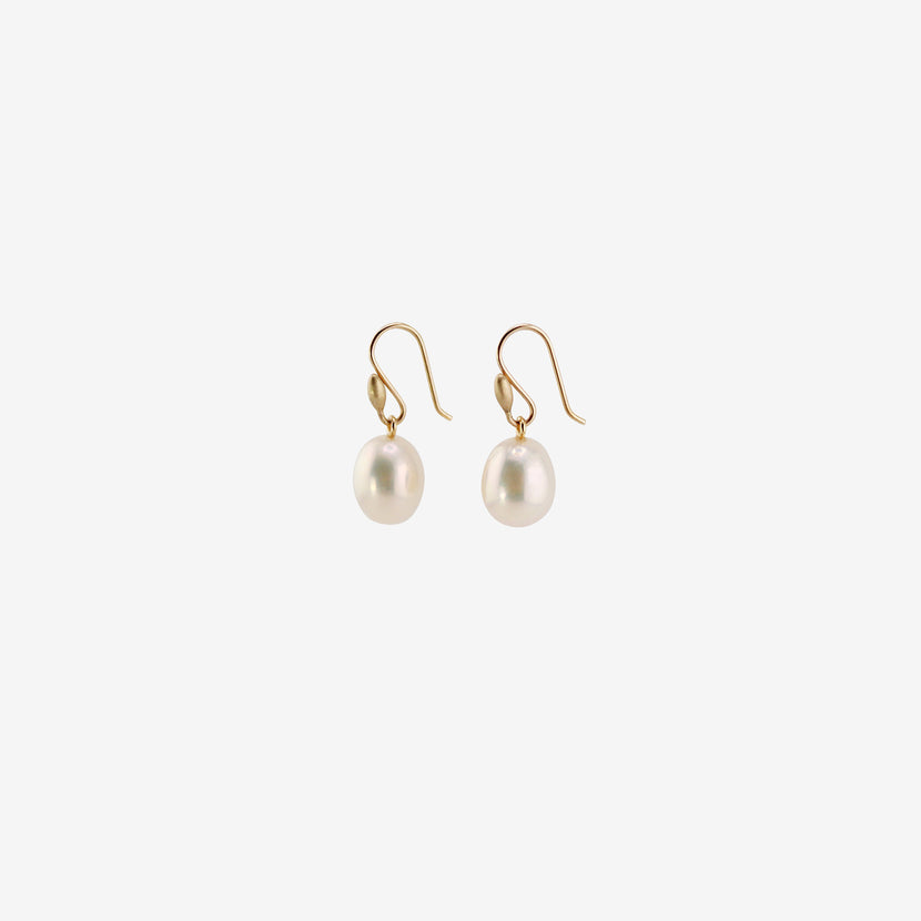 TED MUEHLING 14K & MEDIUM WHITE FRESHWATER PEARL EARRINGS
