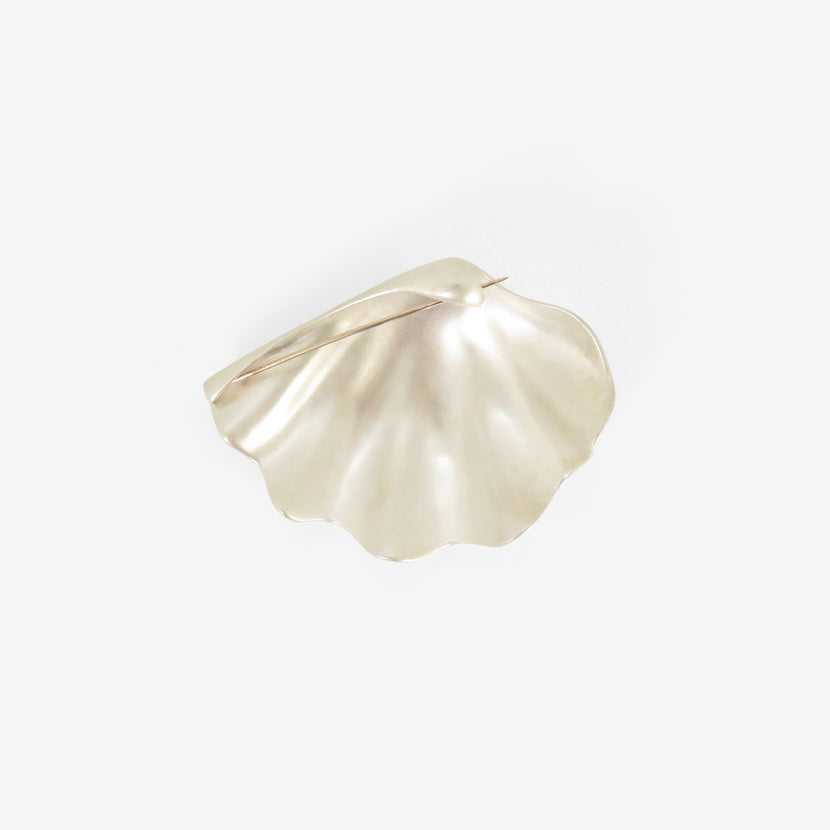 TED MUEHLING STERLING SILVER SCALLOP SHELL PIN