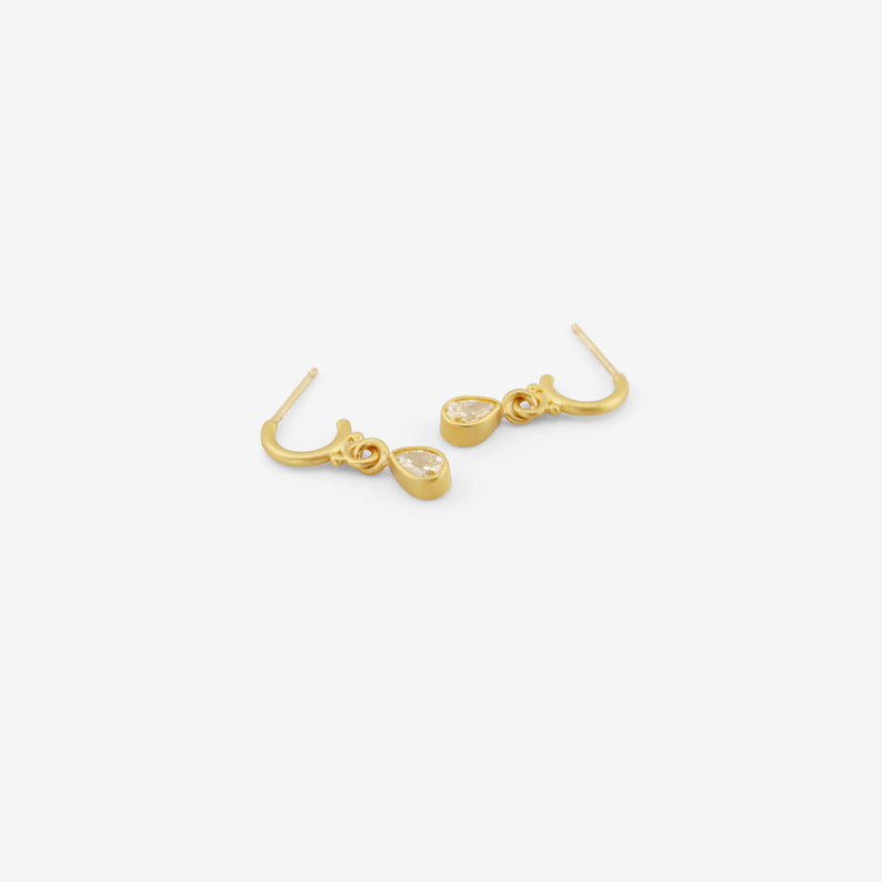 DENISE BETESH 22K & PEAR-SHAPED DIAMOND EARRINGS ON POSTED HALF HOOPS, .56CT