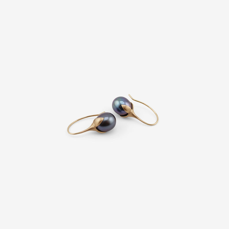 GABRIELLA KISS 14K & BLACK FRESHWATER PEARL EGGPLANT EARRINGS