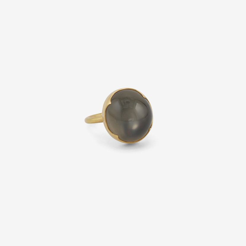 GABRIELLA KISS 18K & OVAL DARK CEYLON MOONSTONE RING, 11.3CT