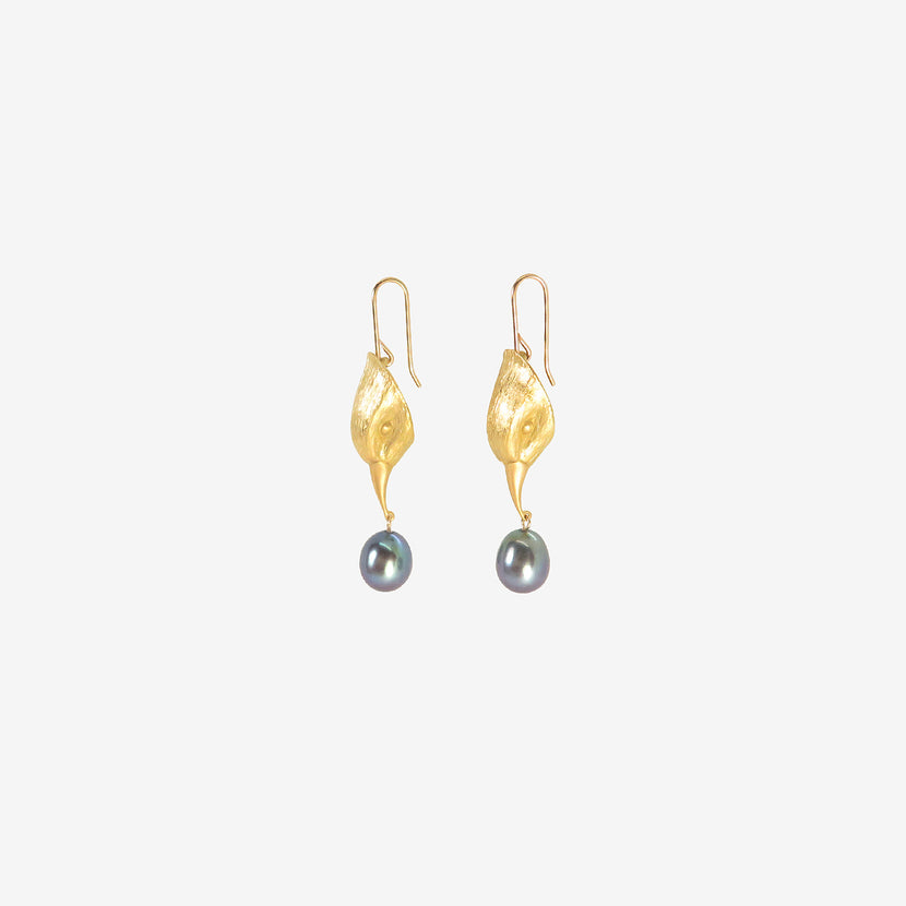 GABRIELLA KISS 18K BIRD HEAD EARRINGS WITH BLACK PEARL EGGS