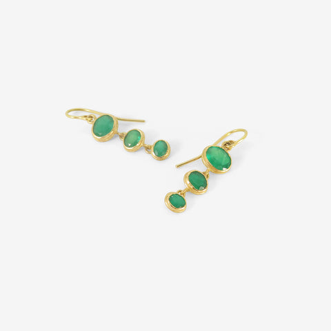 JUDY GEIB 18K & DARK COLOMBIAN EMERALD OVAL TRIPLE DROP EARRINGS, 3CT