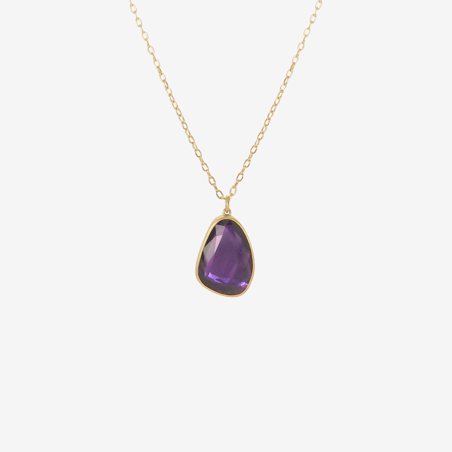 LOLA BROOKS 18K & AMETHYST SEQUIN PEBBLE PENDANT, 9.02CT