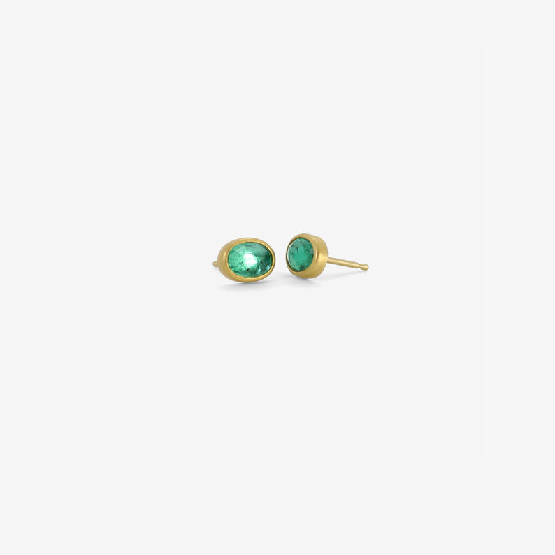 LOLA BROOKS 18K & OVAL COLOMBIAN EMERALD STUDS, 1.26CT