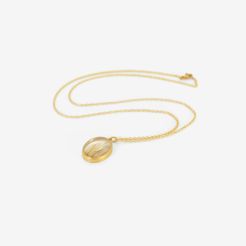 LOLA BROOKS 18K & SMALL OVAL RUTILATED QUARTZ PENDANT, 6.15CT