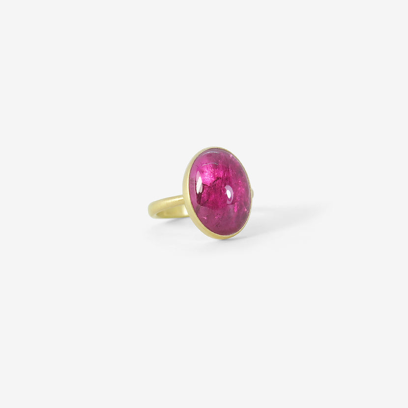 LOLA BROOKS 18K & VIBRANT PINK TOURMALINE RING, 7.23CT