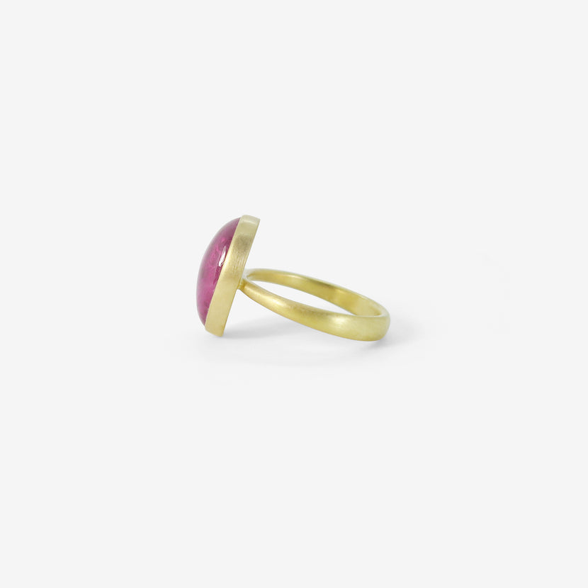 LOLA BROOKS 18K & VIBRANT PINK TOURMALINE RING, 7.23CT
